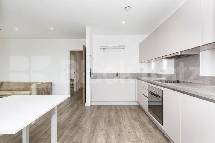 Modern Apartment Cadogan Gardens, Chelsea